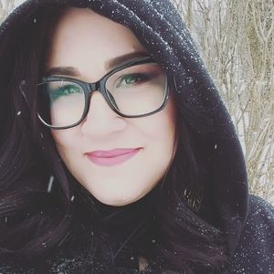 Meet your Posher, Sarai